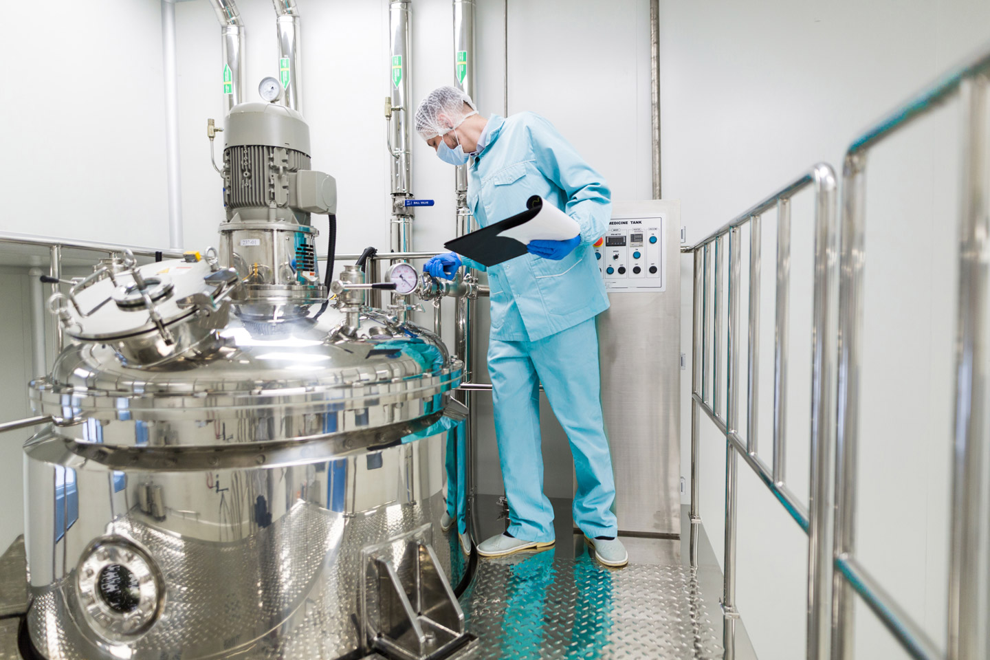 Cleanrooms & Pharmaceuticals