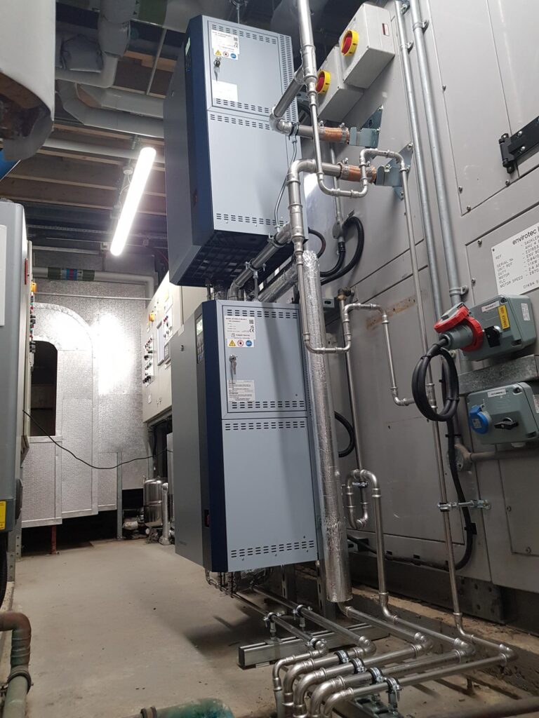 Image of Neptronic SKE4 installed in an air handling unit